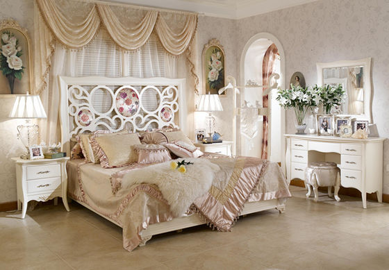 Queen Villa Carved European Style Bedroom Sets Light Luxury Wedding Bedding Sets